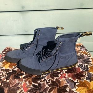 Men’s Dr. Martens Canvas Winsted boots - Size 10